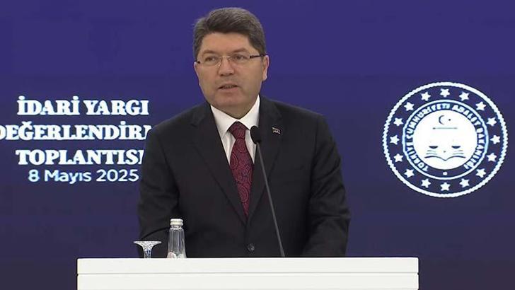 Bakan Tunç: Demokrasisi olmayan ülkelerin, Türkiye'nin üzerinde gösterilmesi inandırıcı değil