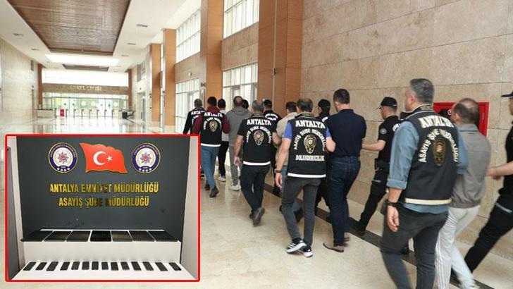 Kiralık şirket araçlarını sahte sözleşmeyle satıp, 120 milyon lira dolandırdılar; 4 tutuklama