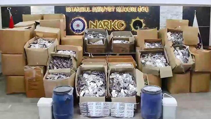 İstanbul'da uyuşturucu operasyonlarında 1 ton uyuşturucu madde ile 8 milyon adet hap ele geçirildi