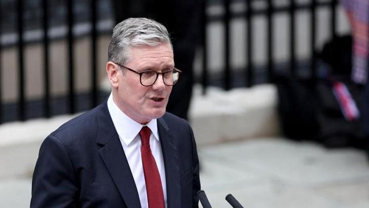 İngiltere Başbakanı Starmer, ABD ile ticaret anlaşmasını ‘tarihi’ olarak değerlendirdi