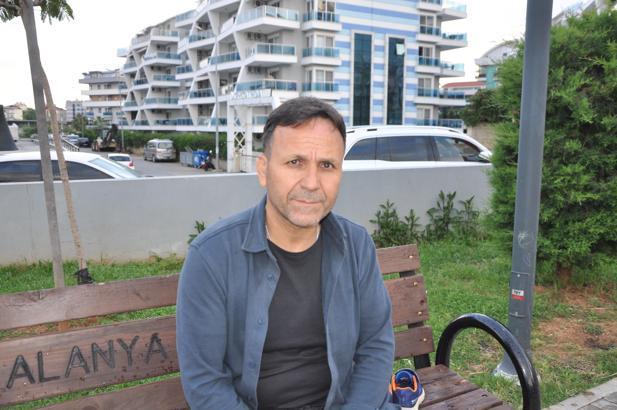 Eşi kazada öldü, şoförün serbest kalmasına tepki gösterdi