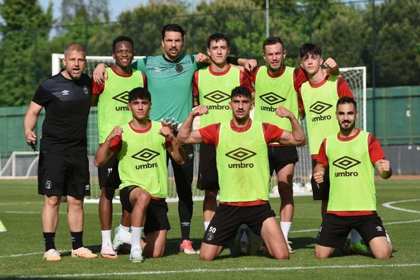 Manisa FK kurtuluş maçında