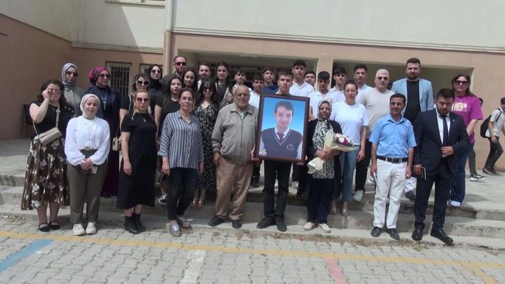 Reyhanlı'daki bombalı saldırıda ölen Oğulcan için okulunda anma töreni