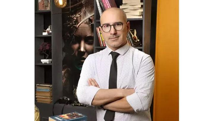Dr. Öğr. Üyesi Engin Eker: Saplantılı kişiler, ayrılığa mantık ötesi direnir