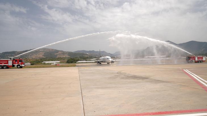 Gazipaşa-Alanya Havalimanı, Copenhagen Air Taxi'nin ilk uçuşunu karşıladı