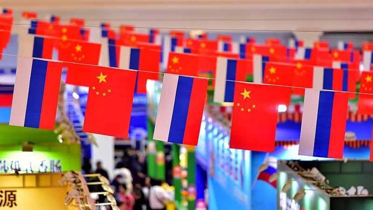 Rus ve Çinli yetkililer ABD’nin tarife politikasını görüştü