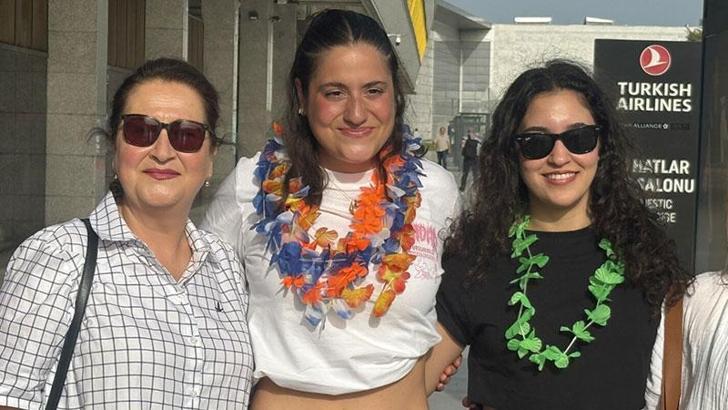 Ka'iwi Kanalı'nı geçen açık su yüzücüsü Aysu Türkoğlu Bodrum’a döndü