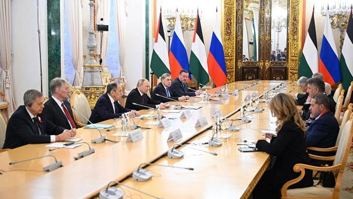 Rusya Devlet Başkanı Putin, Filistin Devlet Başkanı Abbas ile görüştü