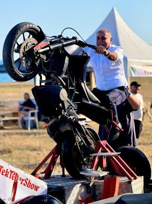Motosiklet tutkunları Yumurtalık’ta buluştu