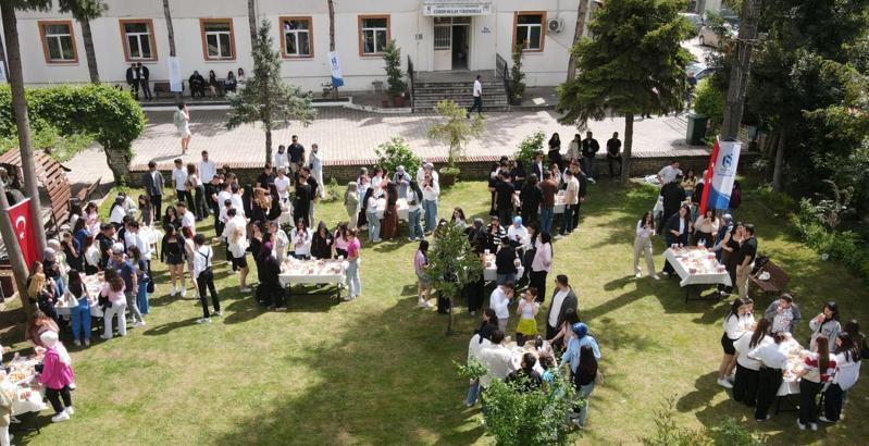 ISUBÜ Eğirdir MYO'da bahara merhaba coşkusu