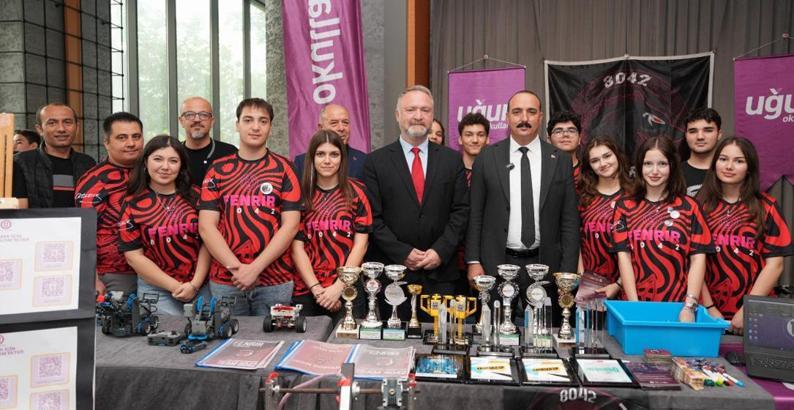 Konyaaltı Bilim Buluşmaları'nın ikincisi düzenlendi