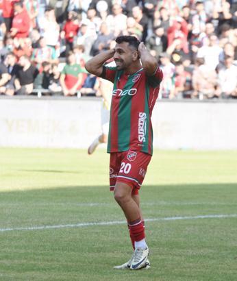 Karşıyaka'da Hakan Barış kayıplarda