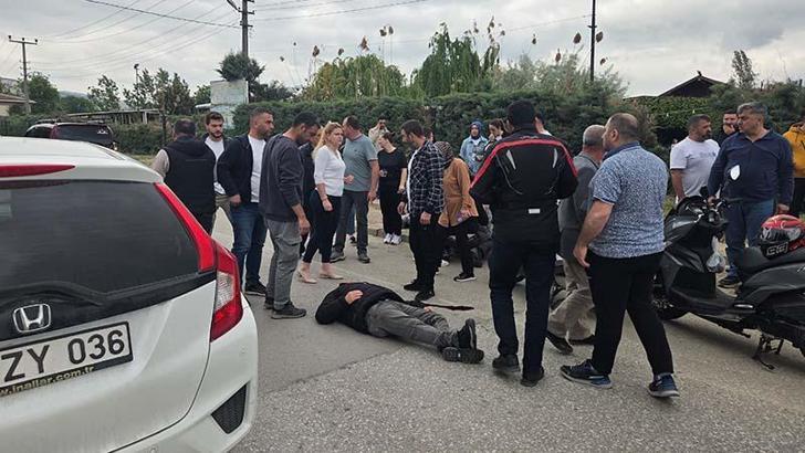 Yavaşlayan trafikte duran motosiklete başka bir motosiklet çarptı: 2 yaralı