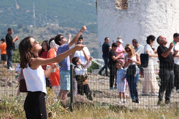 Bodrum’da uçurtma festivali renkli görüntülere sahne oldu