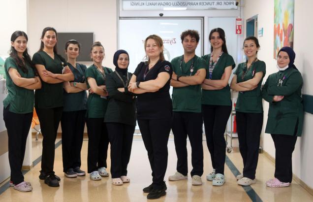 Hastalarının mutluluğu, yorgunluklarını unutturuyor