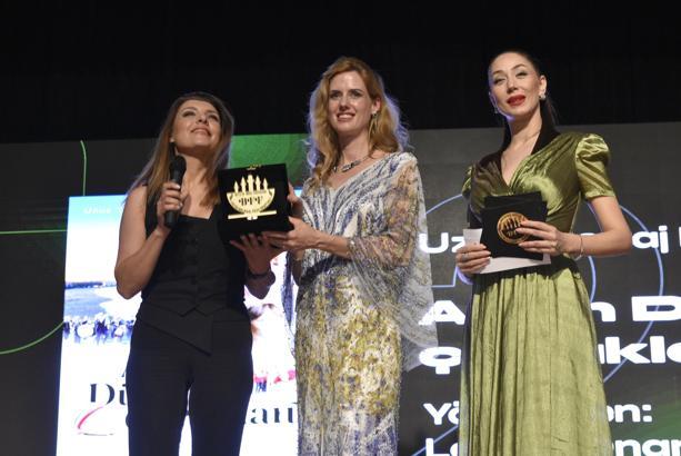 Bitlis Beş Minare Uluslararası Film Festivali’nde dereceye giren sanatçılar ödüllerini aldı