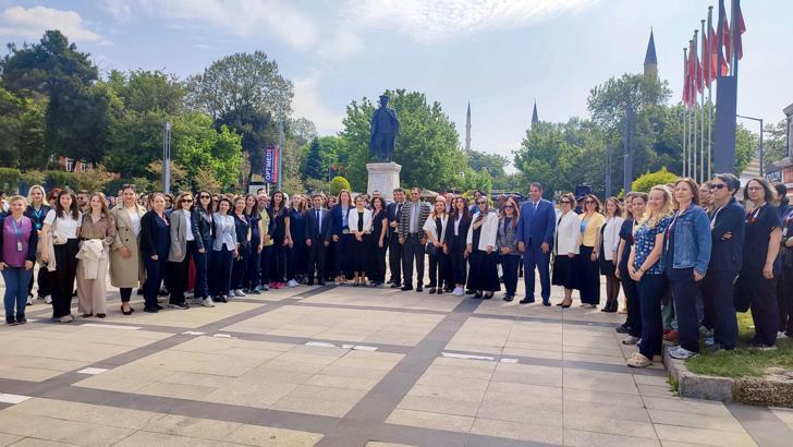 Edirne'de 'Ebe ve Hemşireler Günü' kutlandı
