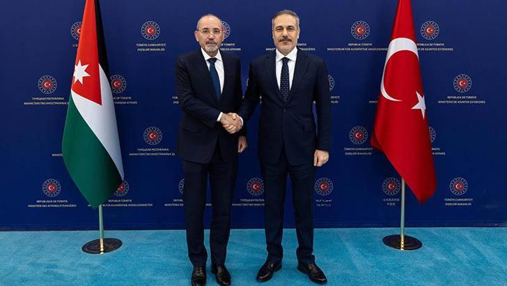 Bakan Fidan, Ürdünlü mevkidaşı es-Safedi ile görüştü