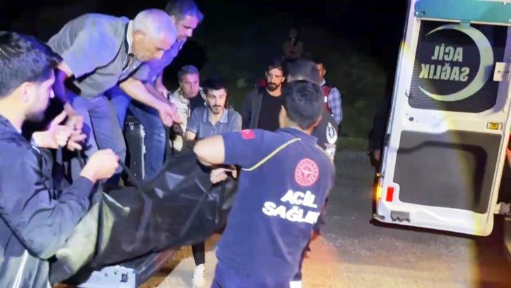 Pancar toplarken kayalıklardan düşüp öldü