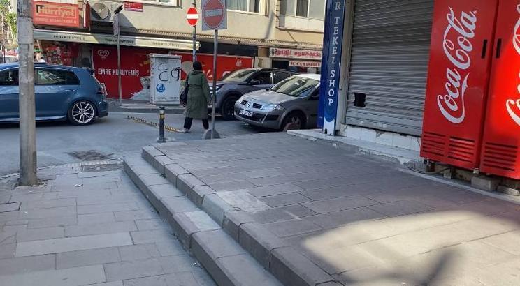 İstanbul - Bahçelievler’de husumetlisini sokak ortasında bıçaklayarak öldürdü