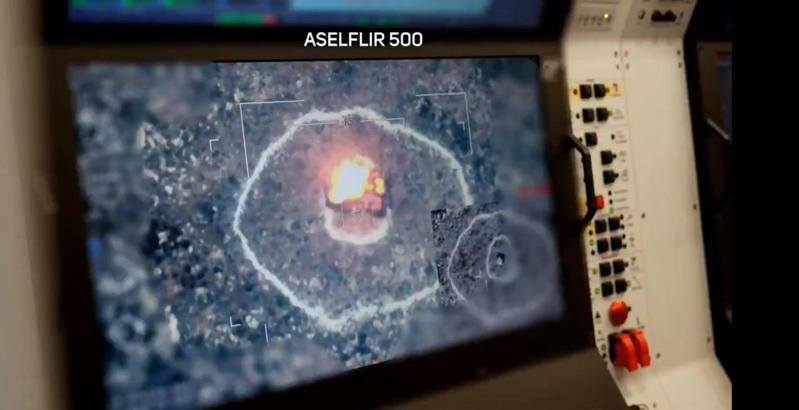 TCG Anadolu'dan havalanan Bayraktar TB3’ler hedefleri tam isabetle vurdu