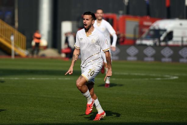 Manisa FK'da Ramirez takımı sırtladı