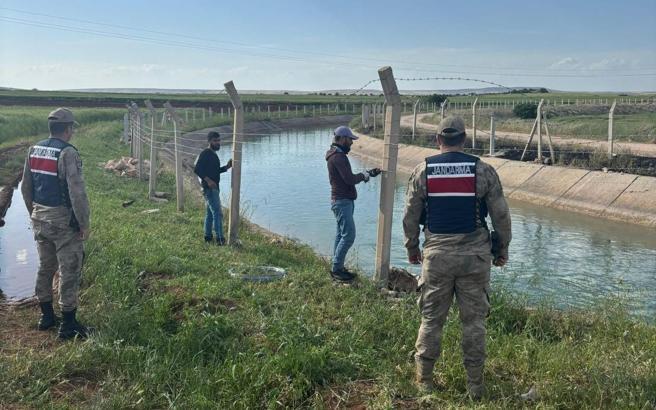 Şanlıurfa'da yasaklanan alanlarda yüzenlere 94 bin lira ceza