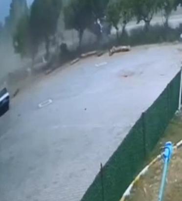 Çanakkale'deki 8 kişinin öldüğü kaza güvenlik kamerasında