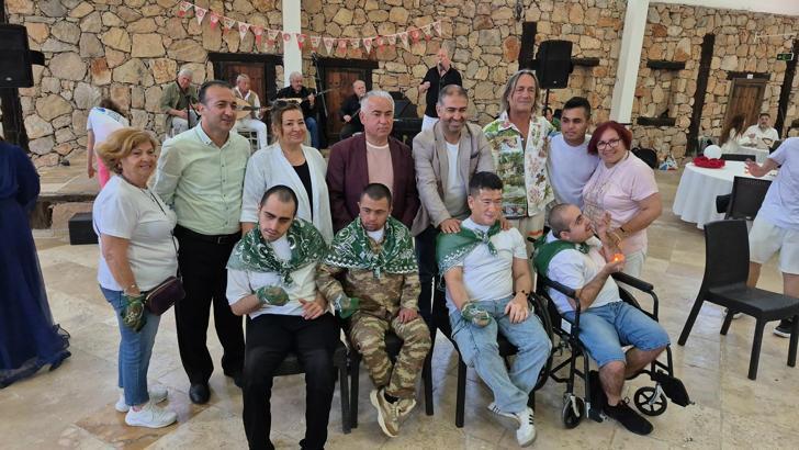 Bodrum’da özel gereksinimli gençler için asker kınası yapıldı