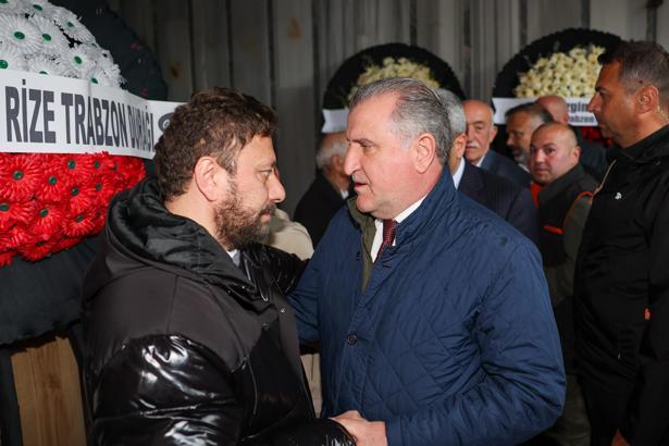 Bakan Bak, cenaze törenine katıldı