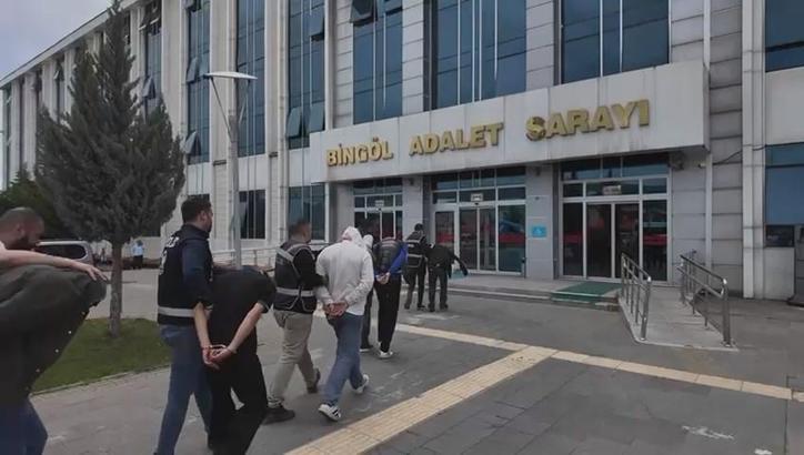Bingöl’de otomobil hırsızlığı yapan 2 kişi tutuklandı
