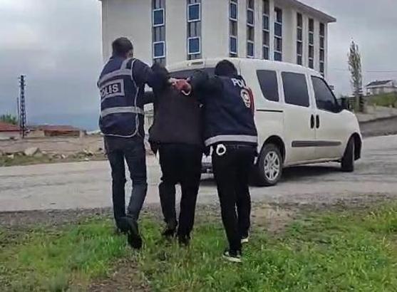 Kayseri'de aranan firari 2 hükümlü yakalandı