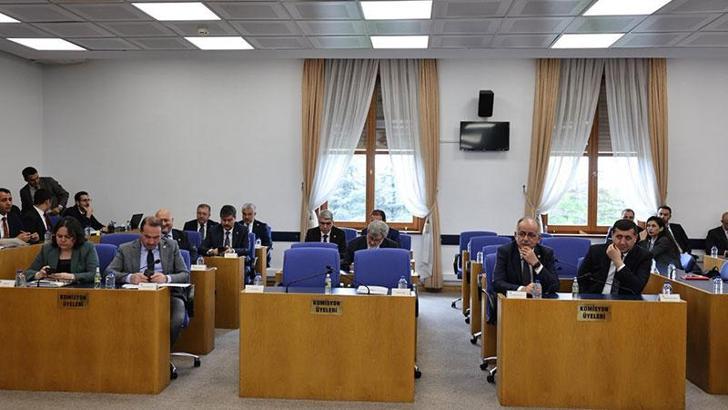 Diyanet İşleri Başkanlığı ile ilgili düzenlemelerin yer aldığı kanun teklifi, Plan ve Bütçe Komisyonu'nda
