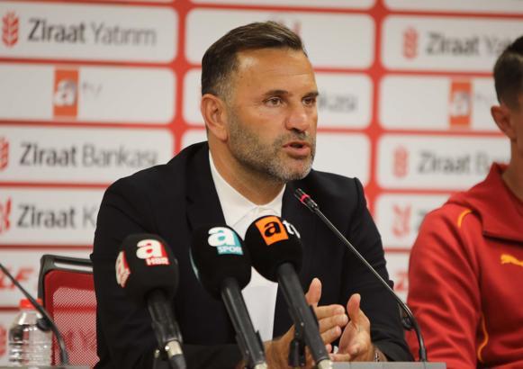 Okan Buruk: Bu hafta iki kupa birden alma durumumuz var