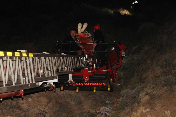 Çankırı'da uçuruma yuvarlanan kişi yaralandı