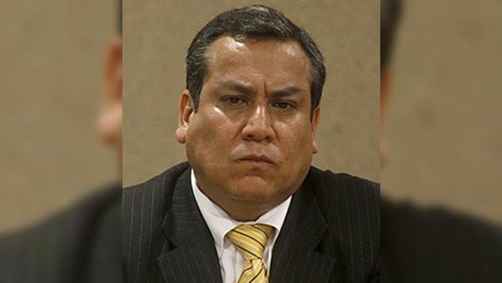 Peru Başbakanı Adrianzen, görevinden istifa etti