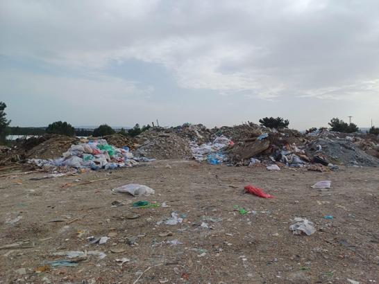 Bakanlıktan açık alana çöp döken belediyeye 1,8 milyon lira ceza