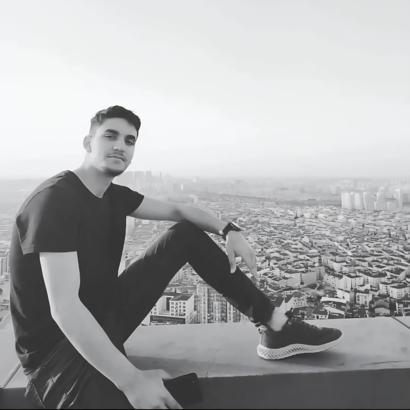 Boşanma aşamasındaki damat, kayınbiraderlerinden birini öldürüp, diğerini yaraladı