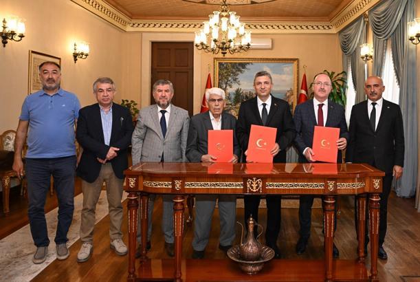 Manavgat’a 24 derslikli ortaokul için protokol imzalandı