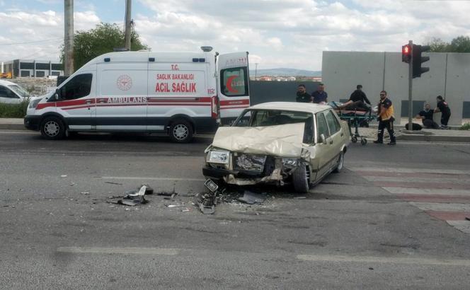 Afyonkarahisar'da kaza: 4 yaralı