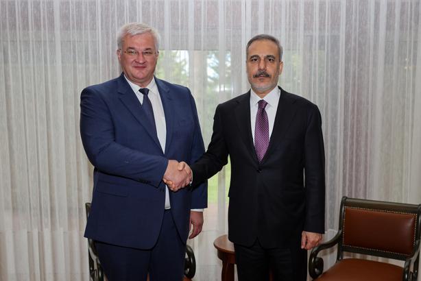 Bakan Fidan, Ukraynalı mevkidaşı Sibiha ile bir araya geldi