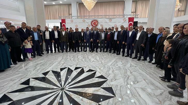 Yüksekova'da şehit aileleri ve gazilerden 'Terörsüz Türkiye' sürecine destek