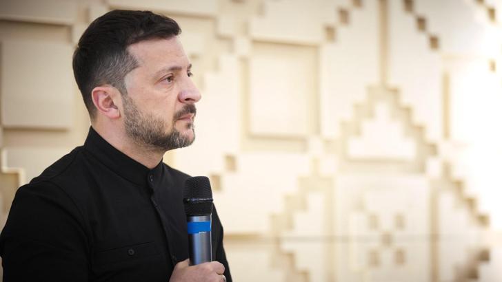 Ukrayna Devlet Başkanı Zelenskiy: Eğer liderler seviyesinde koşulsuz ateşkes görüşülecekse ben buradayım