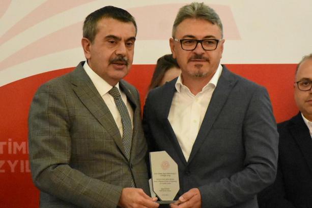 Bakan Tekin: Çok güzel gelişmeler yaşıyoruz (2)