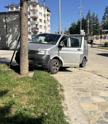 Yalvaç'ta araçlar çarpıştı: 1 yaralı