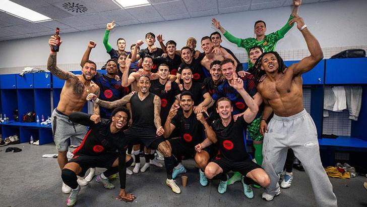 Barcelona’nın 28’inci şampiyonluğu olayların gölgesinde kaldı