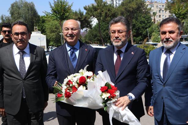 Tarım ve Orman Bakanı Yumaklı Adana'da