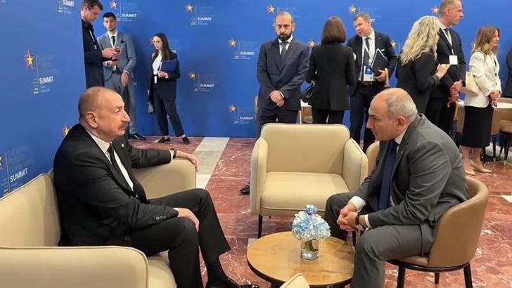 Azerbaycan Cumhurbaşkanı Aliyev, Ermenistan Başbakanı Paşinyan ile Arnavutluk'ta görüştü