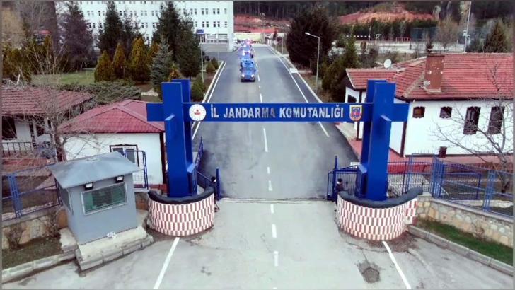 Sahte araç kiralama siteleriyle 160 milyon TL dolandıran çeteye operasyon: 7 tutuklama