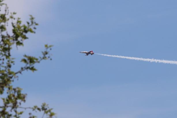 SOLOTÜRK ve Türk Yıldızlar’ından Samsun’da çevre tanıma uçuşu